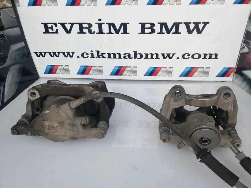 BMW X1 Fren Kaliperi Sol Ön Çift Piston