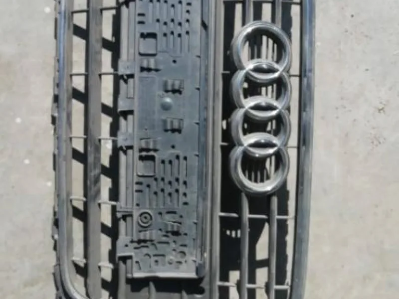 Audi A4 B9 Ön Sis Lambası Sol/Sağ Set