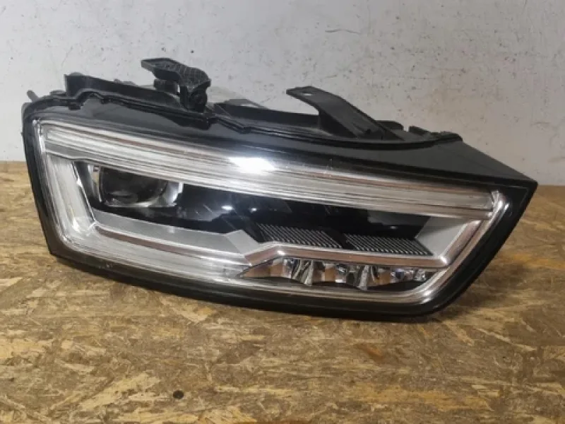 Audi Q3 Full LED Matrix Far Takımı