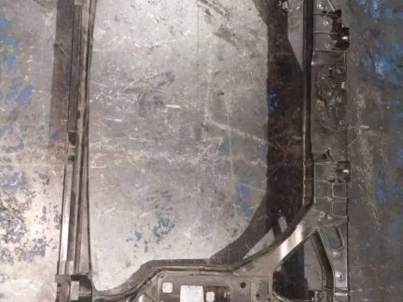Audi A4 B8 Ön Sağ Çamurluk Sacı