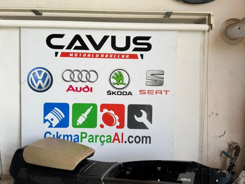 Audi A6 C6 Dış Dikiz Aynası Sağ Elektrikli Katlanır